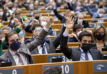 Geopolitical Ripples: The Impact of the Ukraine-Russia War on the Global Economy