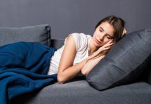 Sleep Deprivation Costs Businesses: One Hour Lost Impacts Productivity and Economy